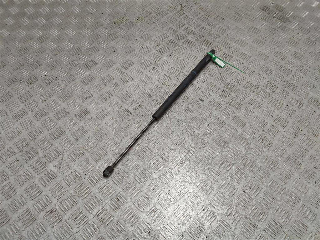 Амортизатор крышки багажника (3-5 двери)