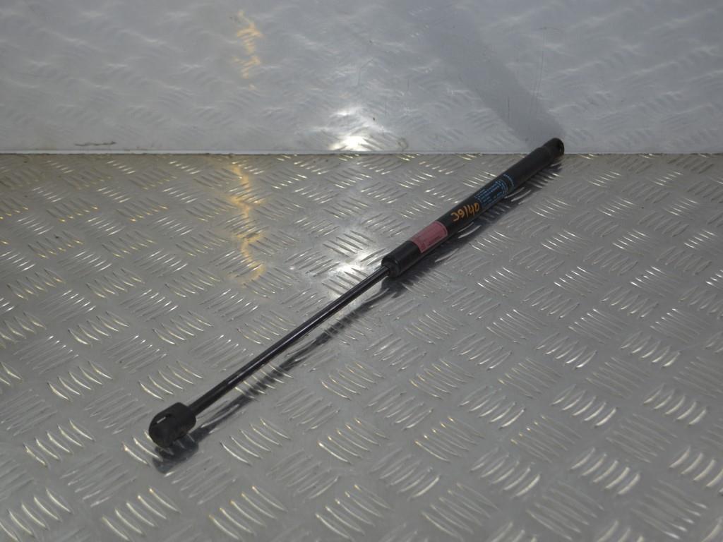 Амортизатор крышки багажника (3-5 двери)