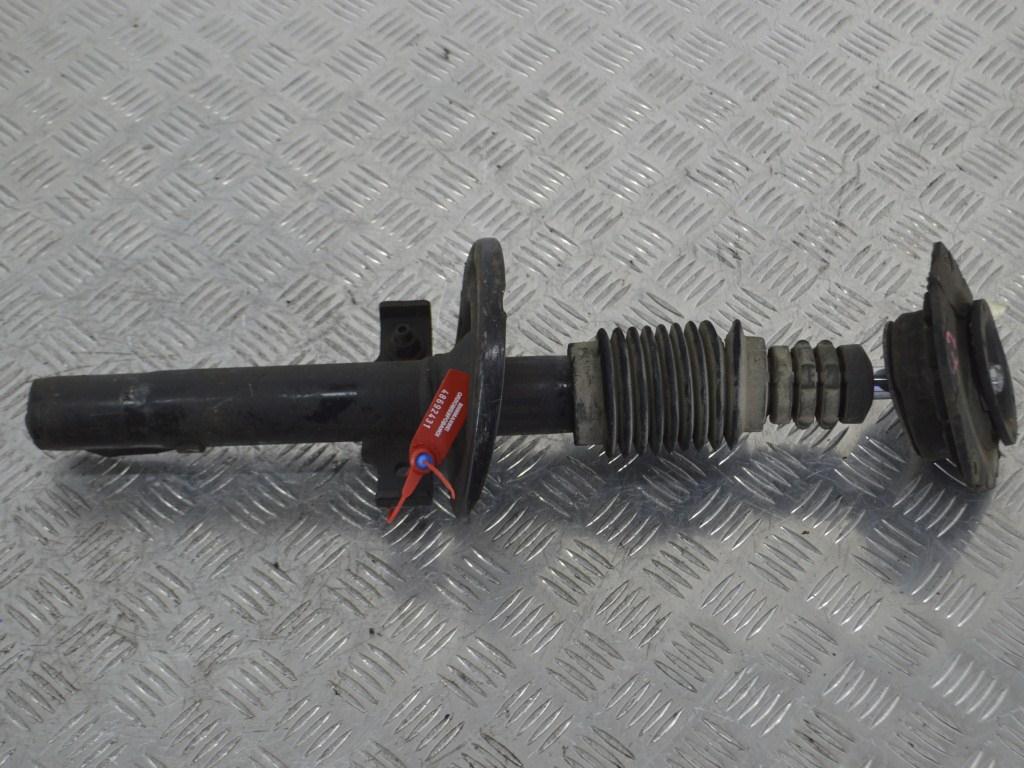 Амортизатор передний правый Renault Scenic 2 (2003-2009)