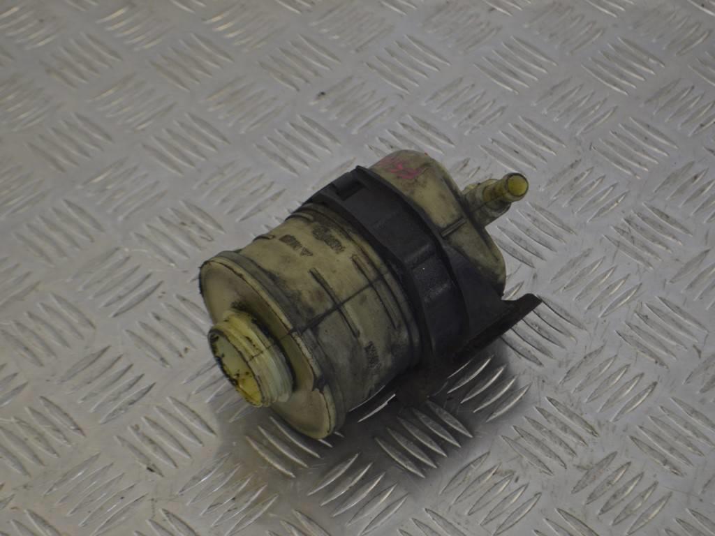 Бачок гидроусилителя