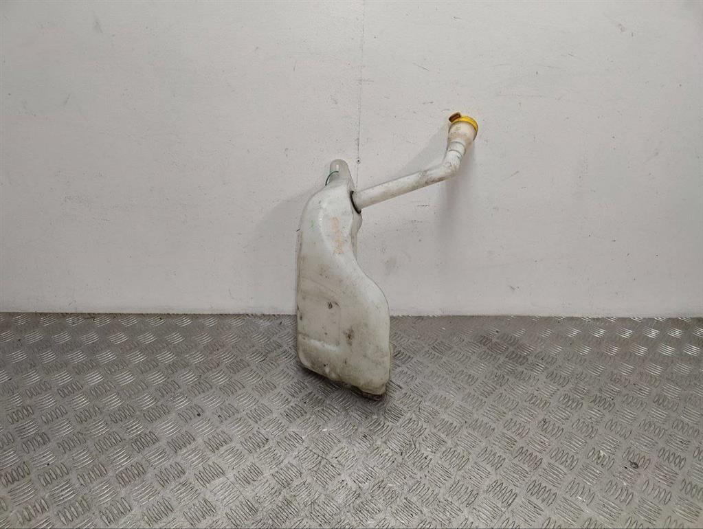 Бачок омывателя