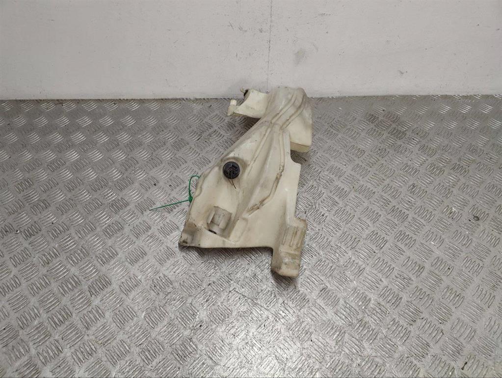 Бачок омывателя