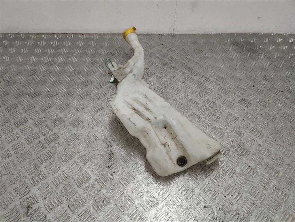 Бачок омывателя