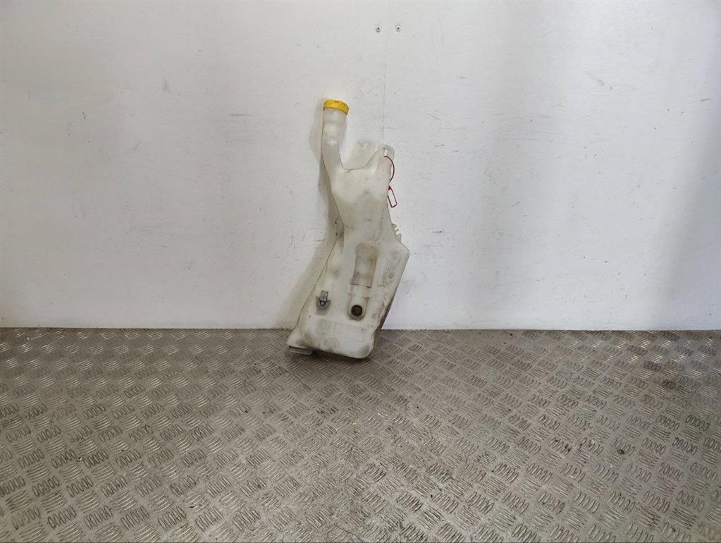 Бачок омывателя