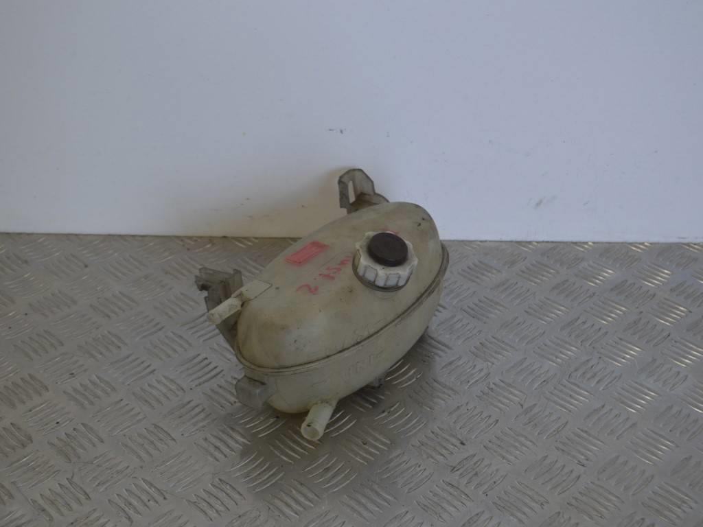 Бачок расширительный Renault Master 2 (1998-2010) 8200199170