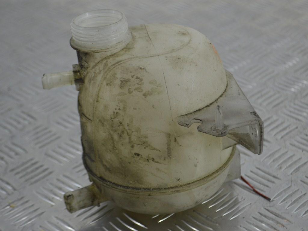 Бачок расширительный