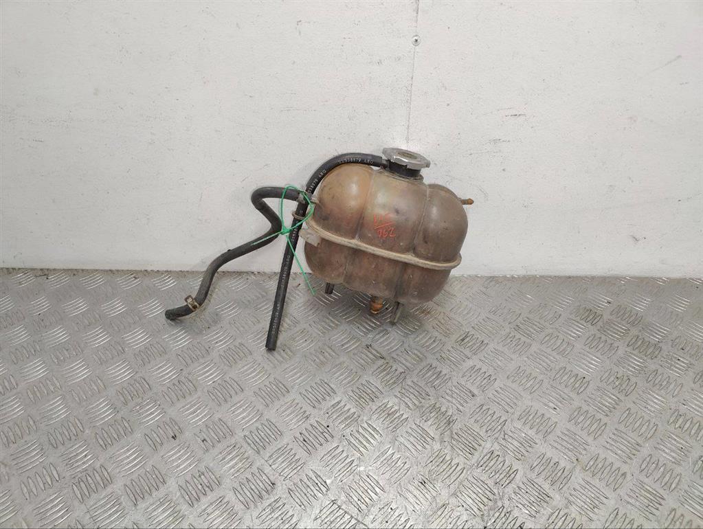 Бачок расширительный