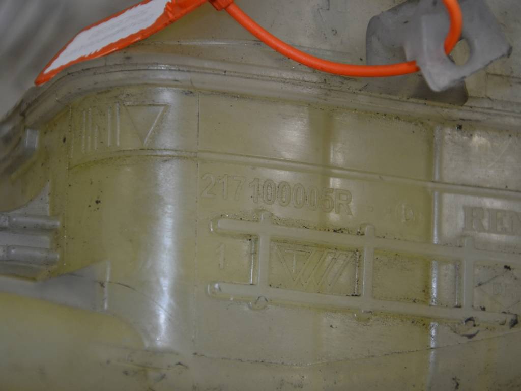 Бачок расширительный