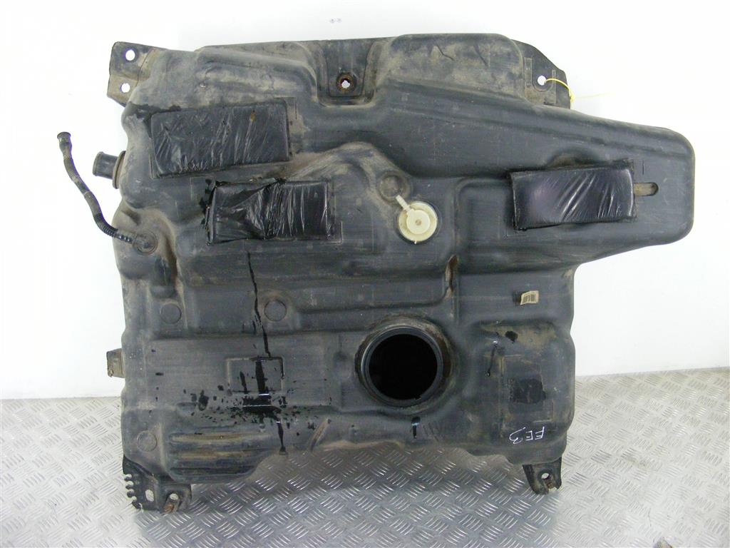 Бак топливный