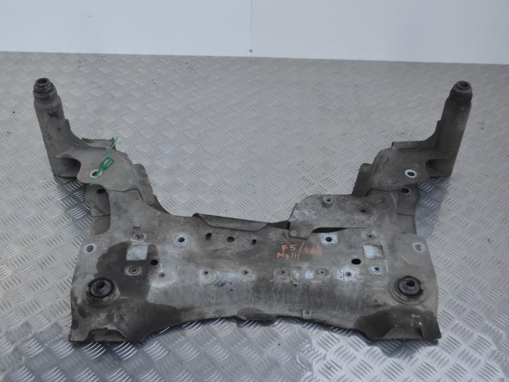 Балка подвески передняя (подрамник)