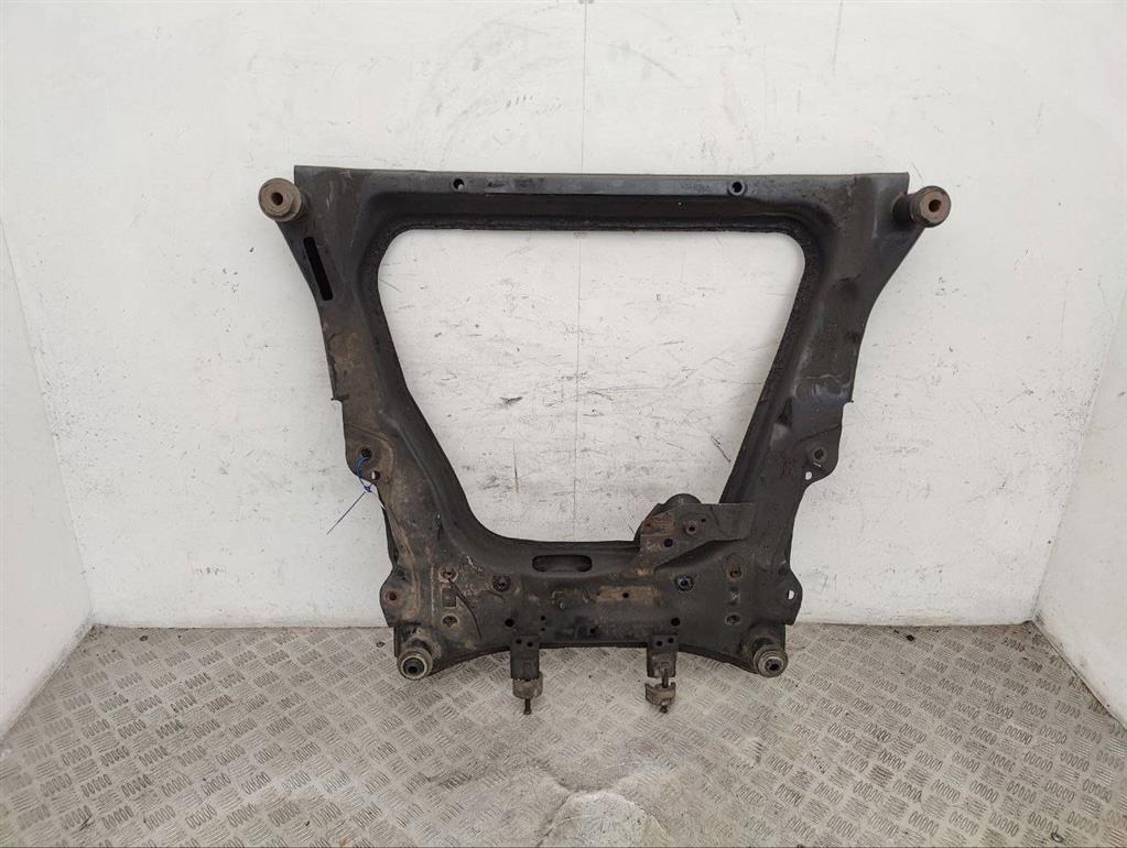 Балка подвески передняя (подрамник)