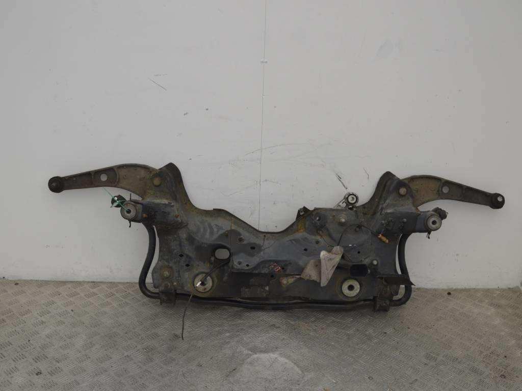 Балка подвески передняя (подрамник)