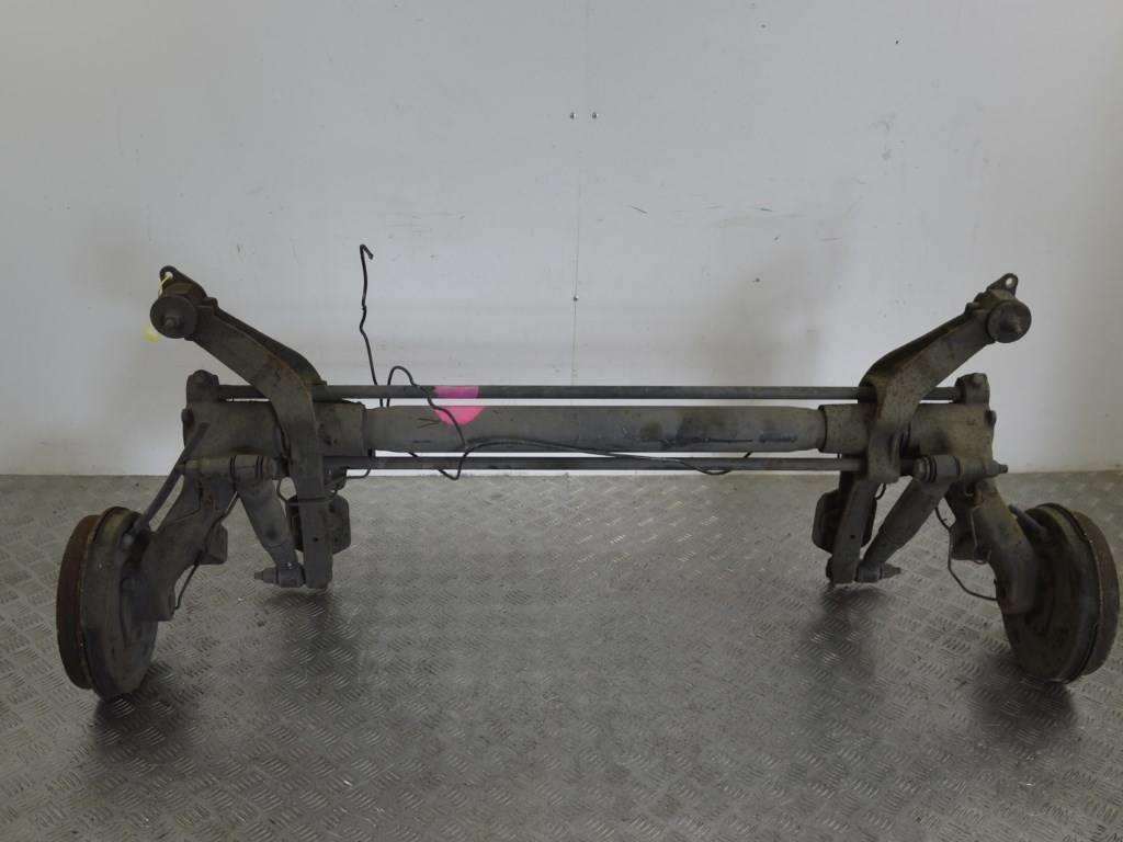 Балка подвески задняя Citroen Berlingo (1996-2002)