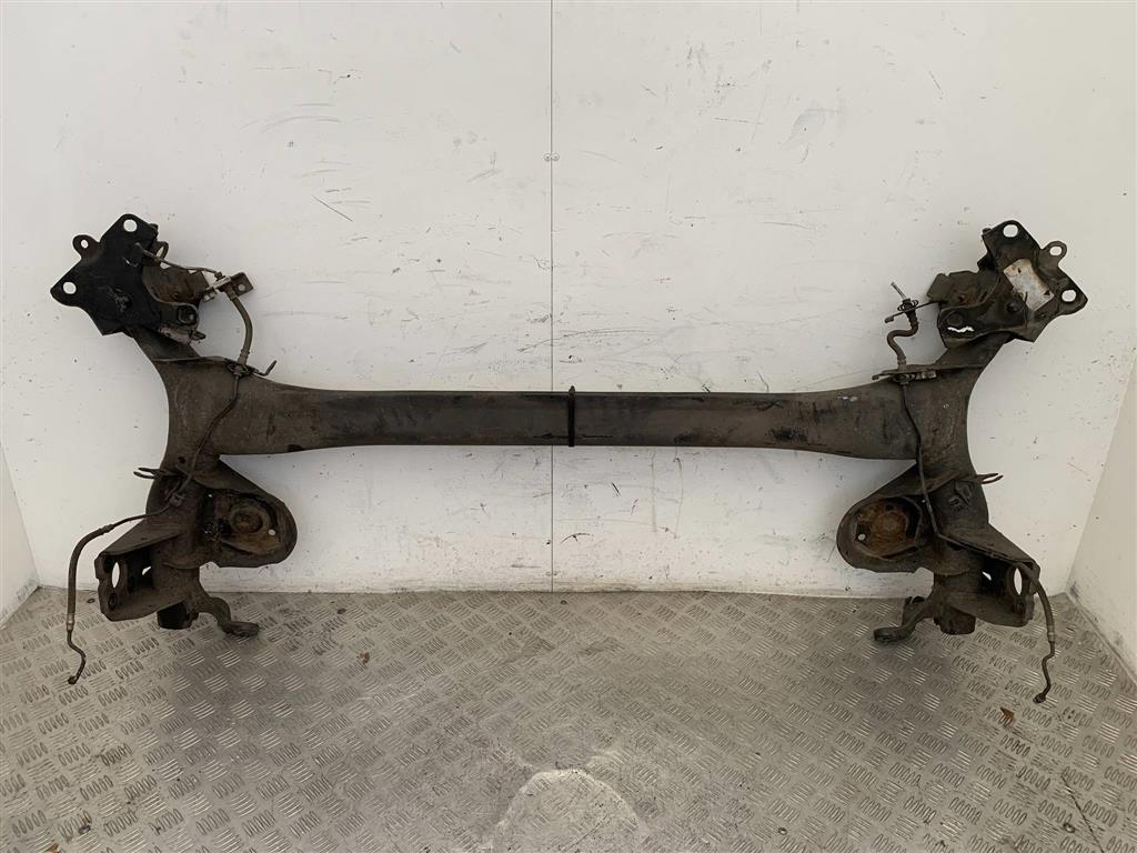 Балка подвески задняя