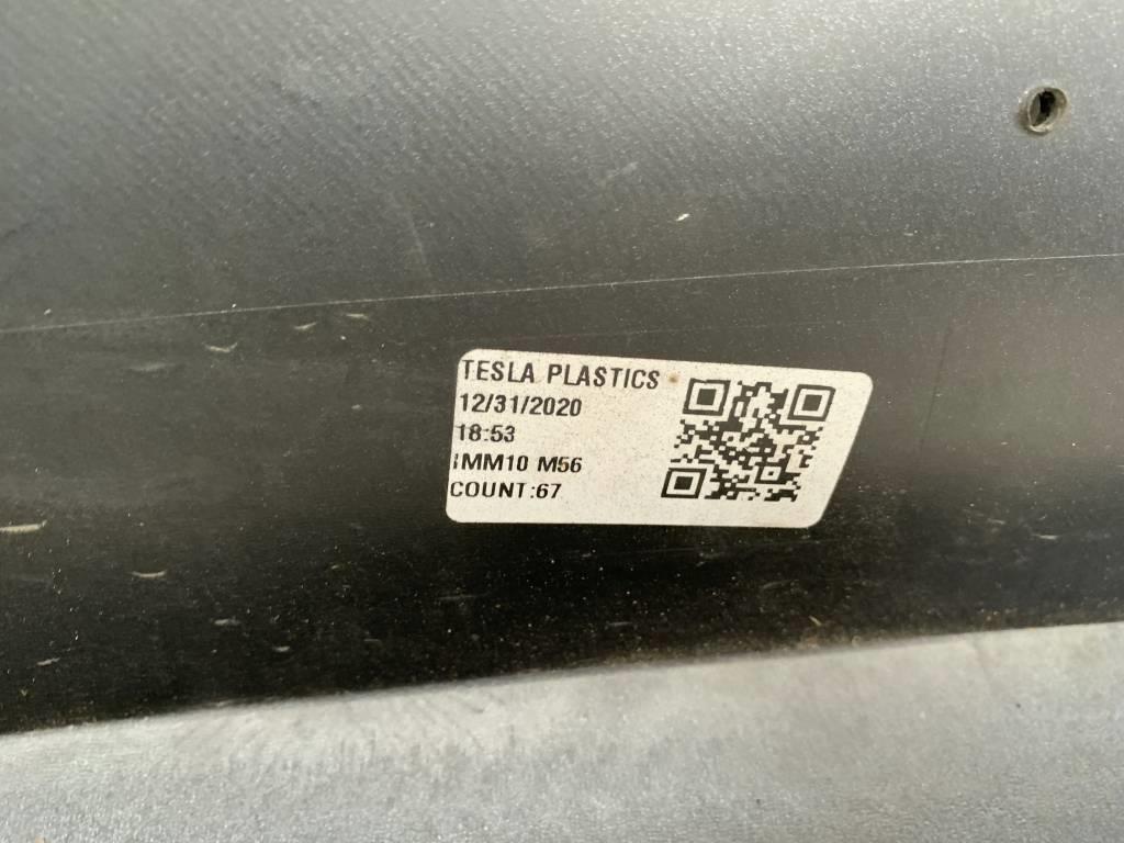 Бампер передний