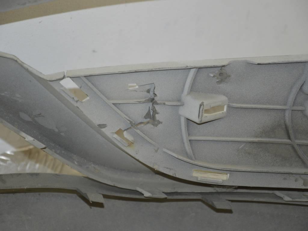 Бампер передний