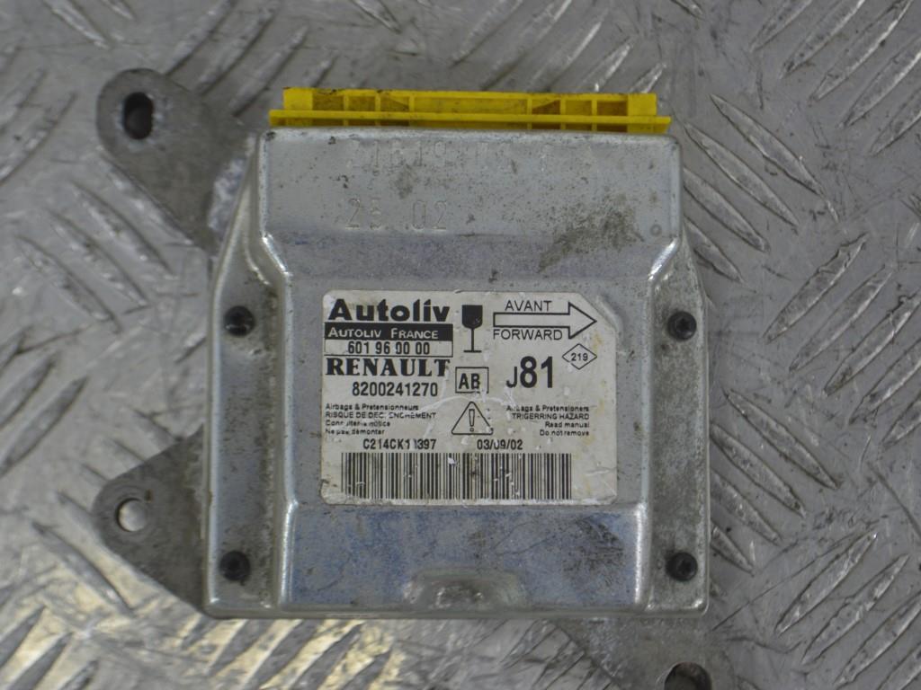 Блок AirBag Renault Espace 4 (2003-2010) 8200241270