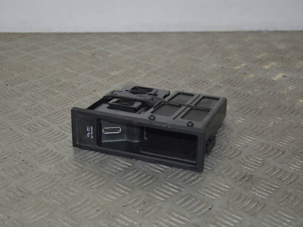 Блок мультимедиа