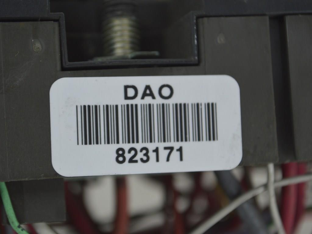 Блок предохранителей Renault Laguna 2 (2001-2007) 8200064071