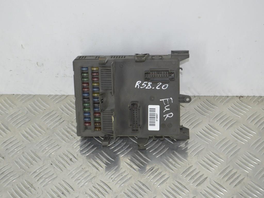 Блок предохранителей Renault Laguna 2 (2001-2007) 8200148809A, 8200004201E
