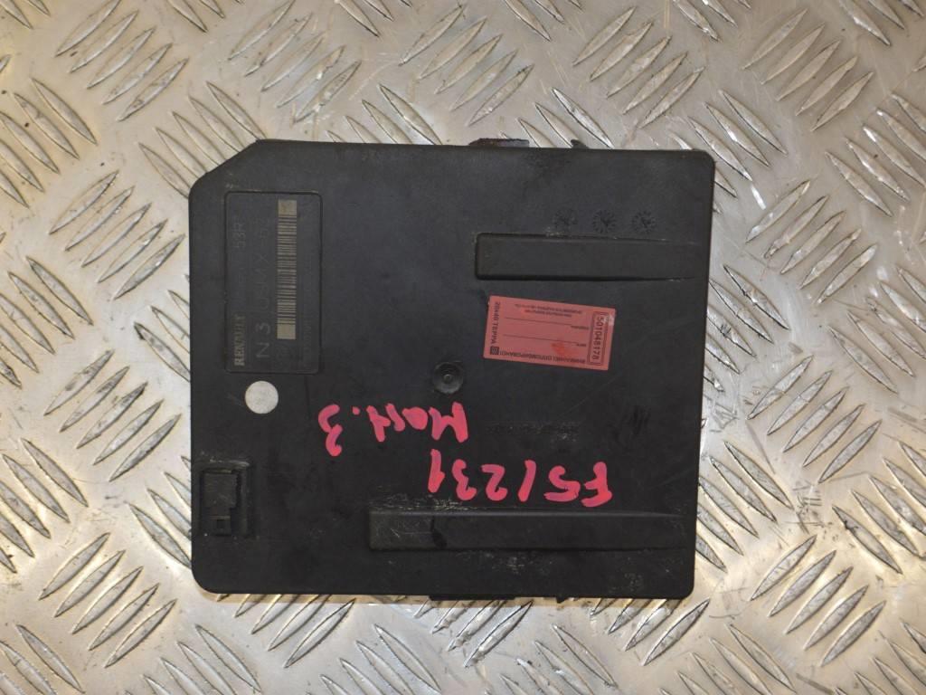 Блок предохранителей Renault Master 3 (2010-2019) 284B67653R