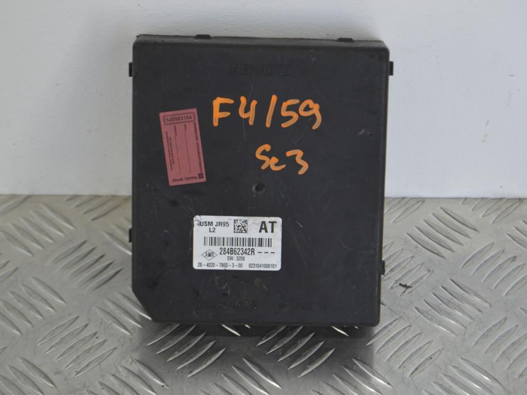 Блок предохранителей Renault Scenic 3 (2008-2015) 284B62342R