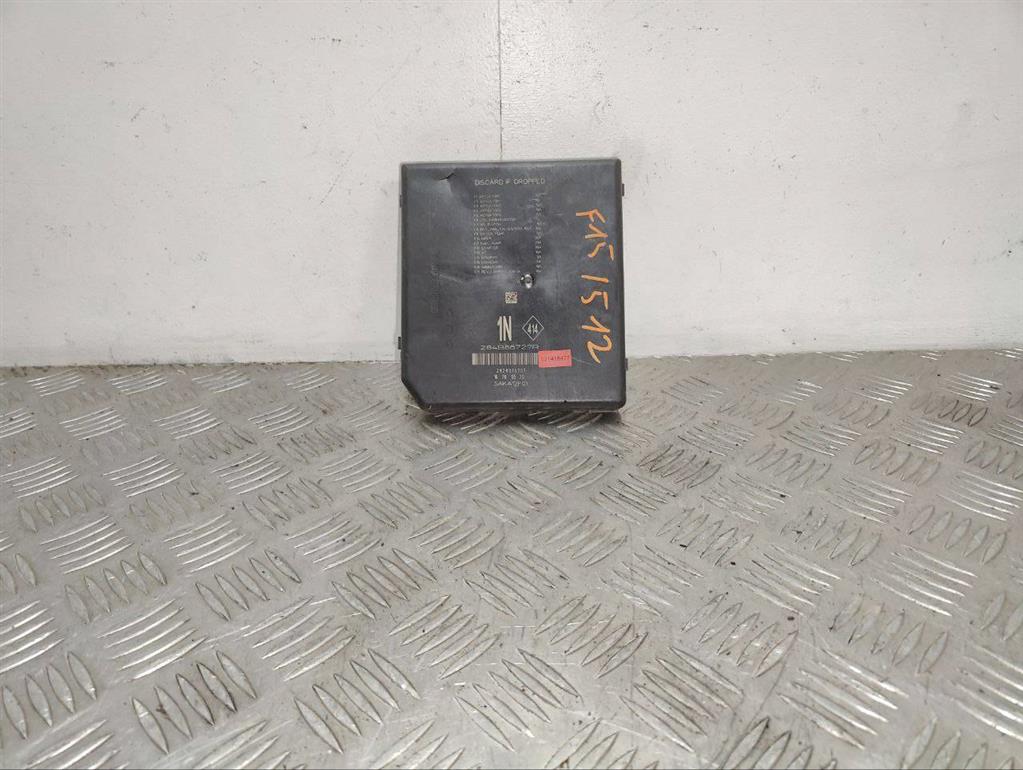 Блок предохранителей