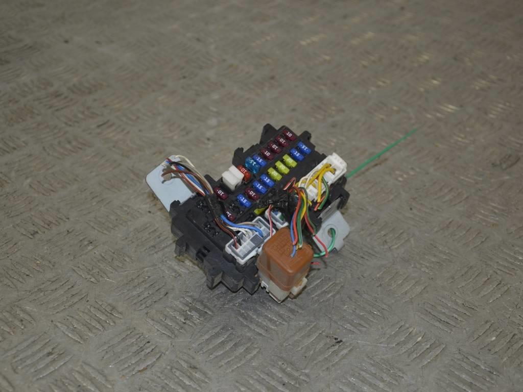 Блок предохранителей