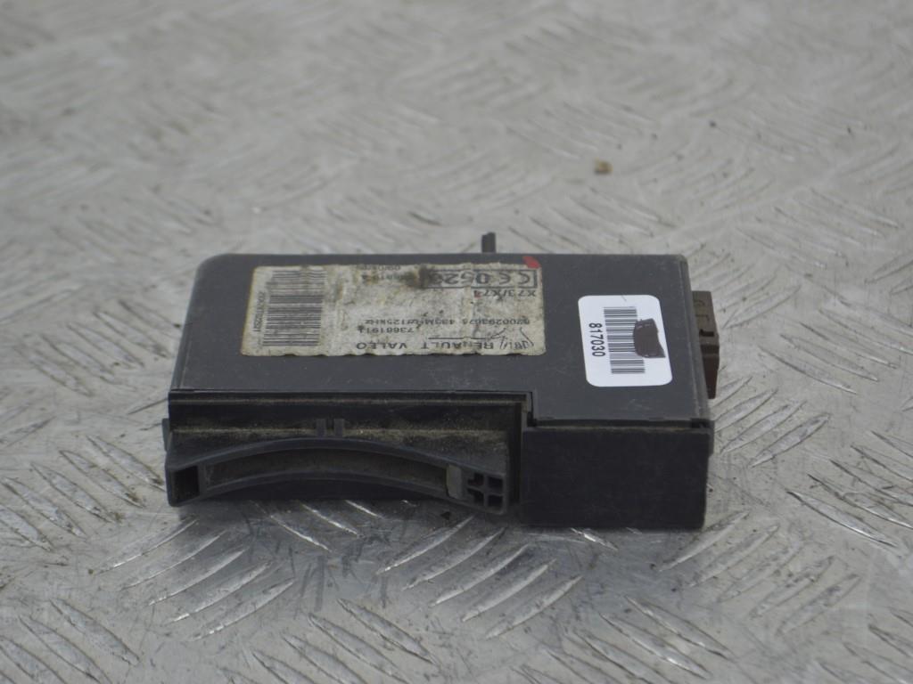 Блок считывания ключ-карты Renault Laguna 2 (2001-2007) 8200293678