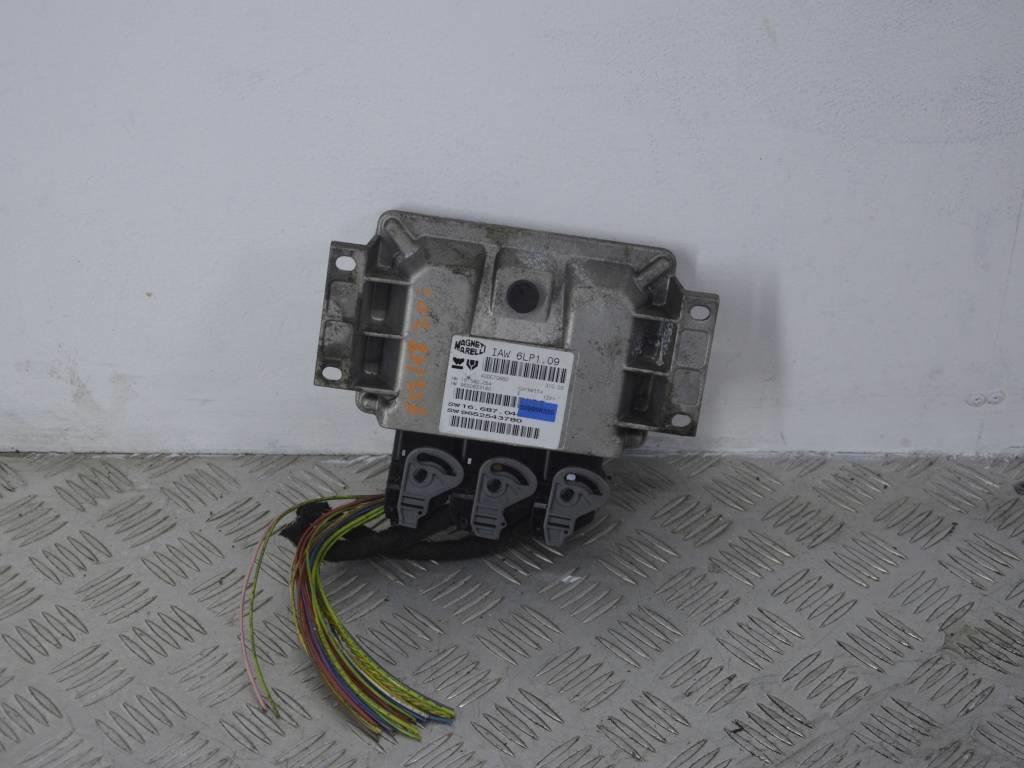 Блок управления двигателем