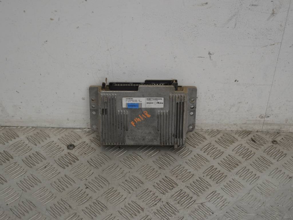 Блок управления двигателем