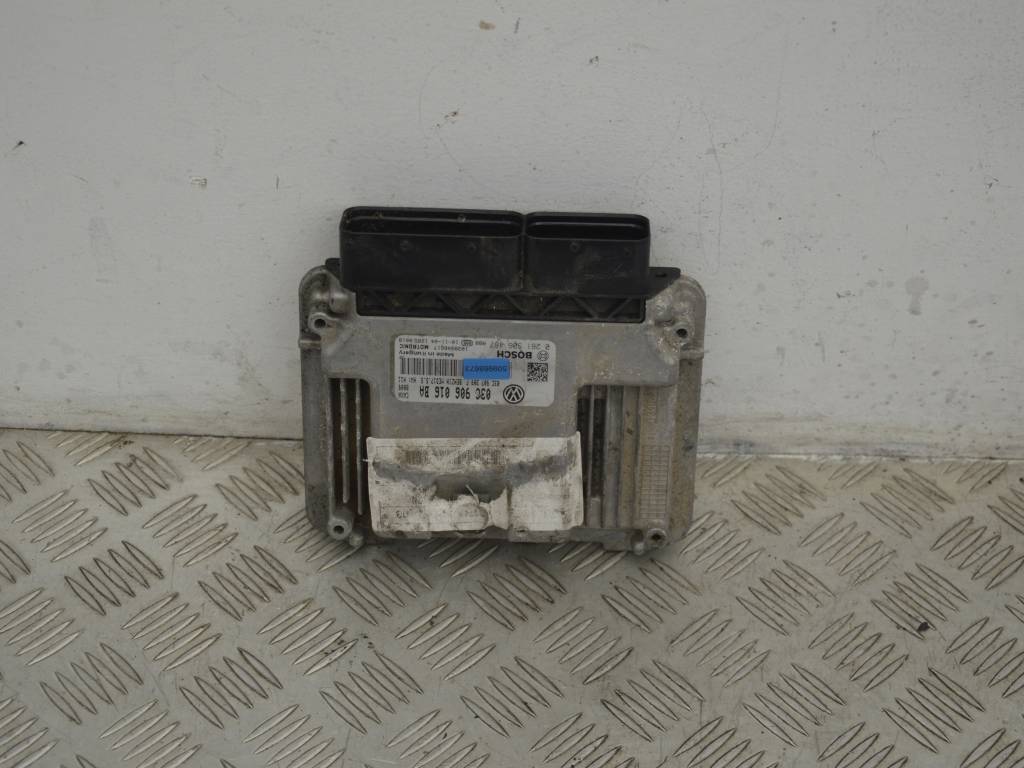 Блок управления двигателем