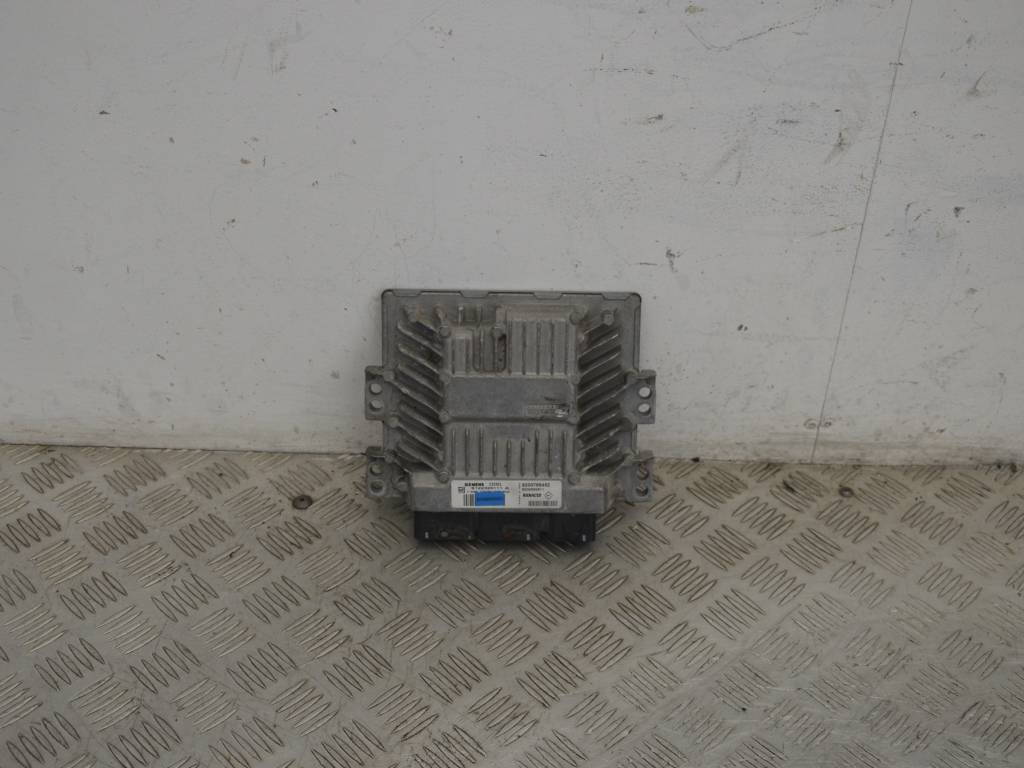 Блок управления двигателем