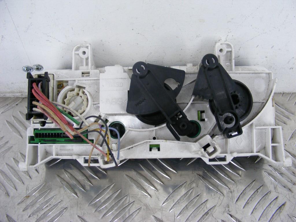 Блок управления печки/климат-контроля Renault Clio 2 (1998-2005) 69520015