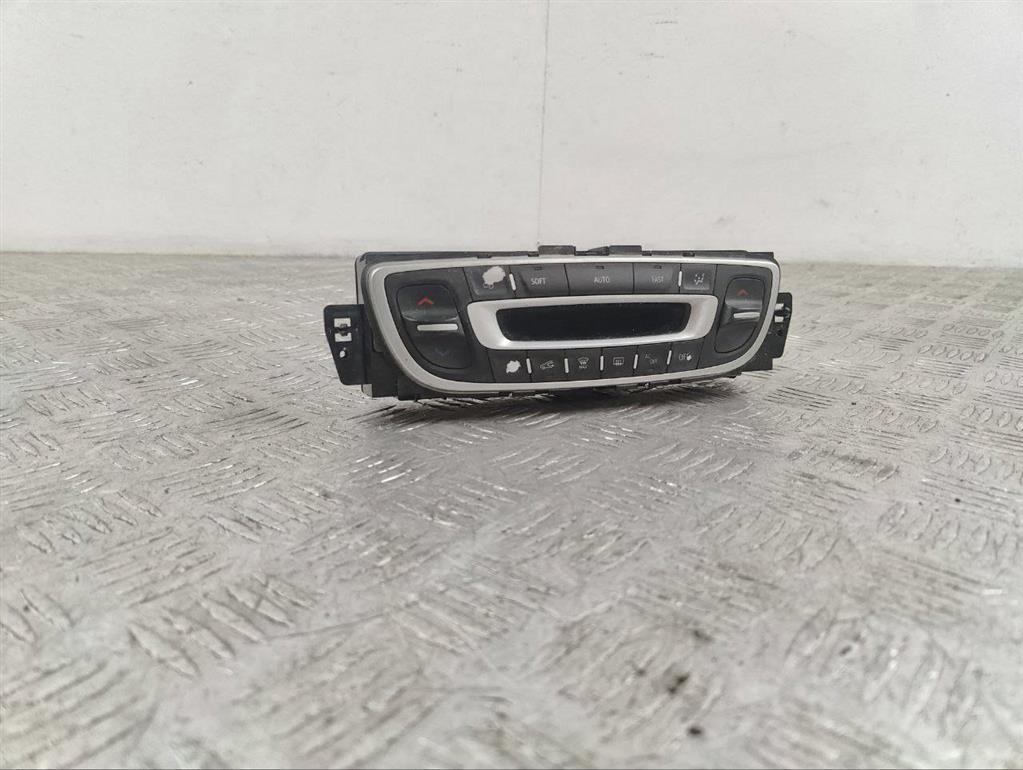 Блок управления печки/климат-контроля