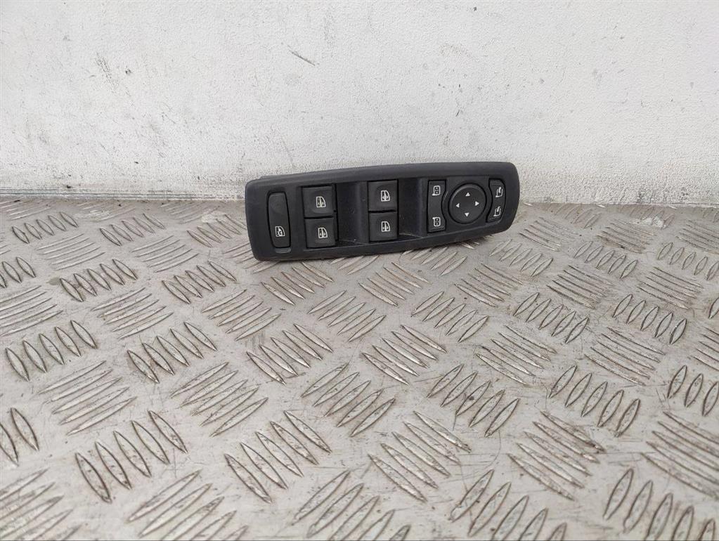 Блок управления стеклоподъемниками