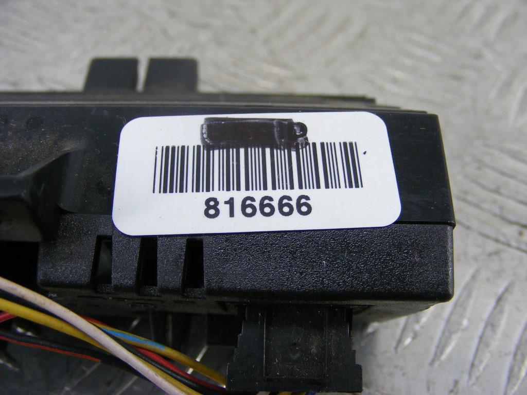 Часы Renault Laguna 1 (1993-2001) 7700822081