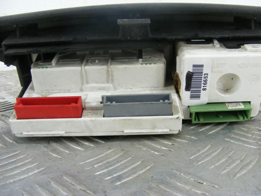 Часы Renault Laguna 2 (2001-2007) 8200002604