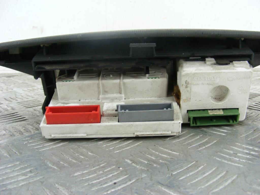 Часы Renault Laguna 2 (2001-2007) 8200002604