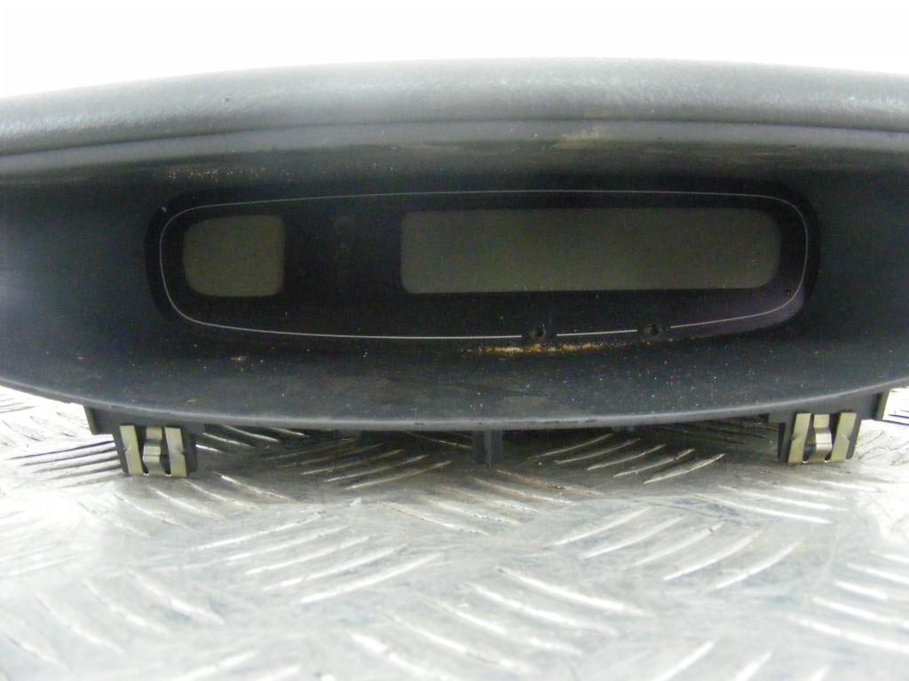 Часы Renault Laguna 2 (2001-2007) 8200361582