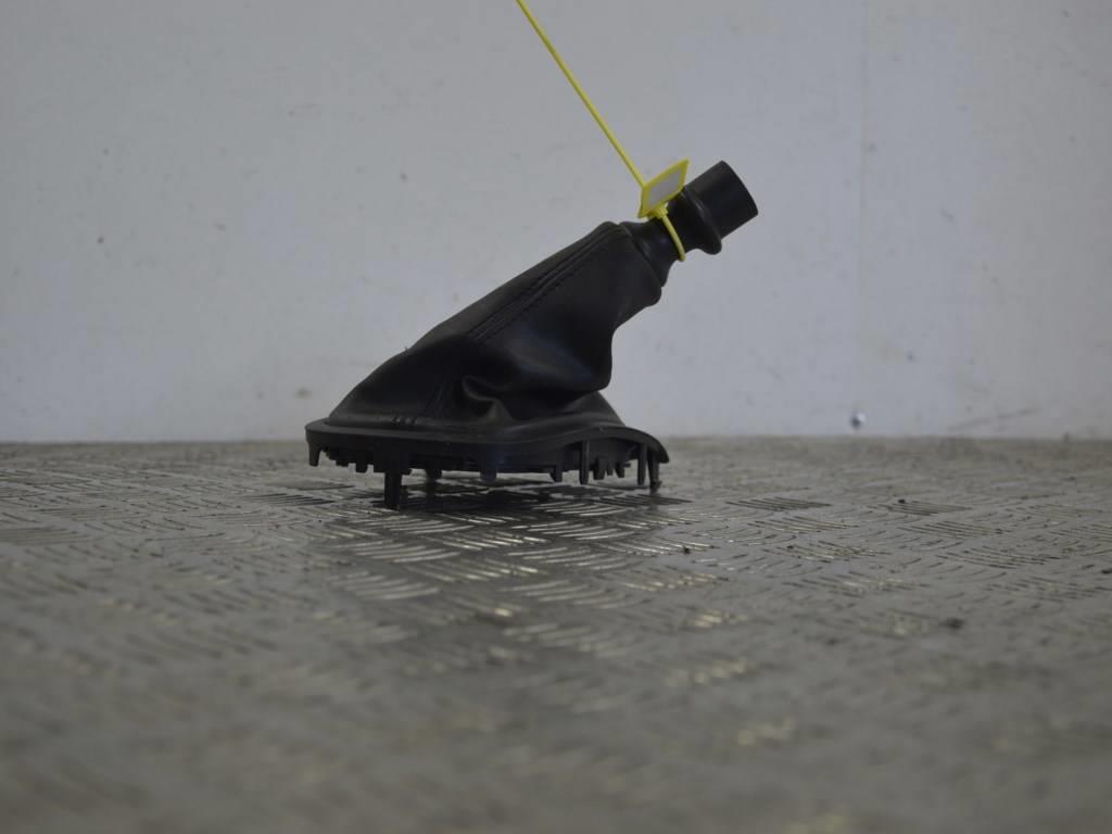 Чехол рычага КПП