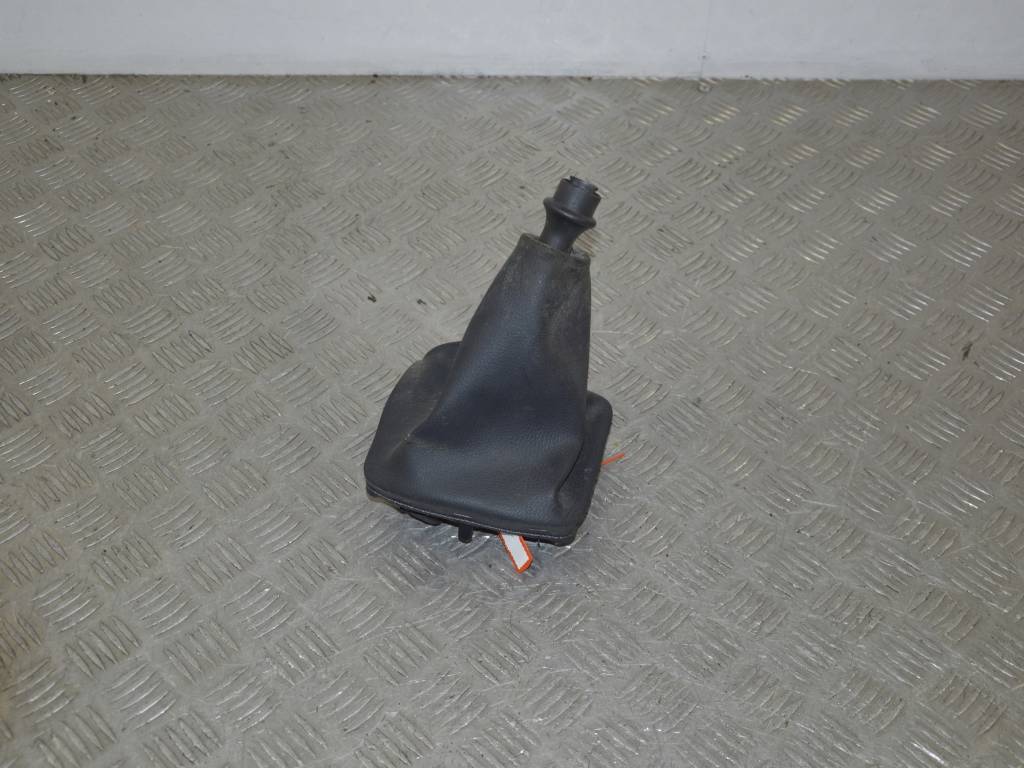 Чехол рычага КПП