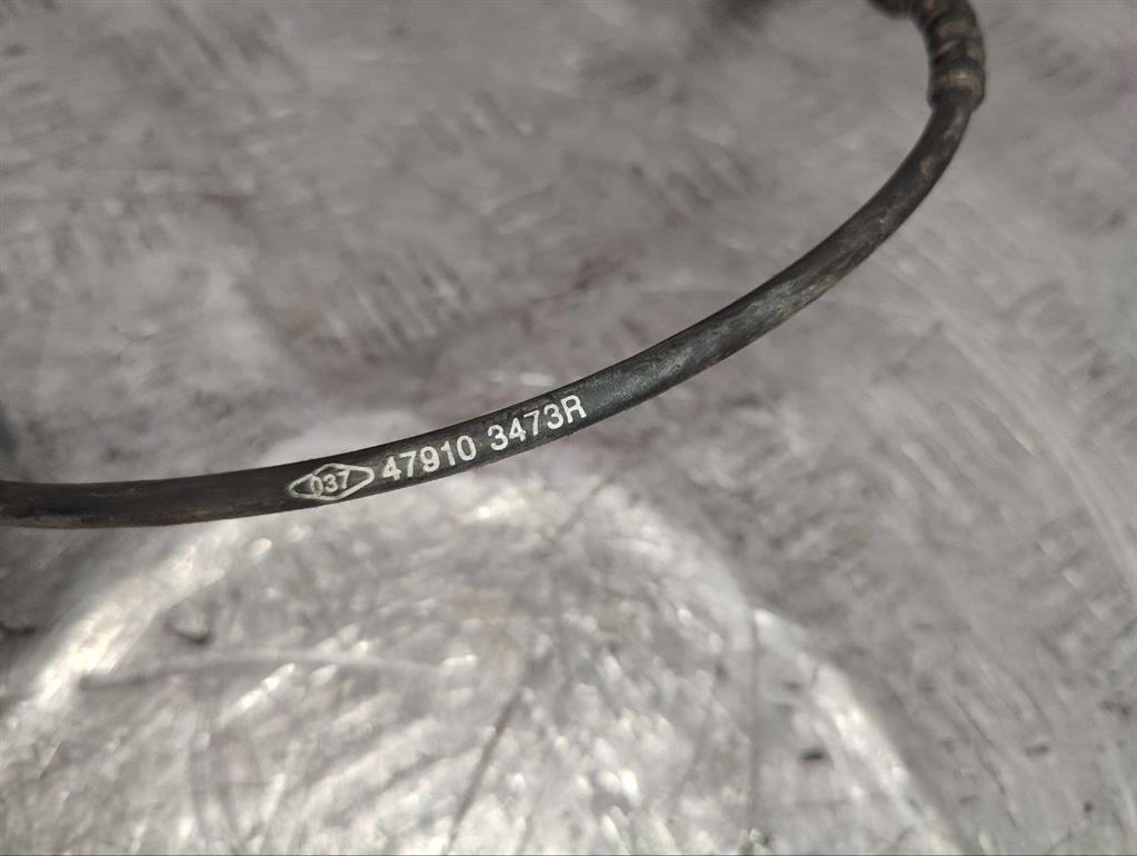 Датчик ABS передний