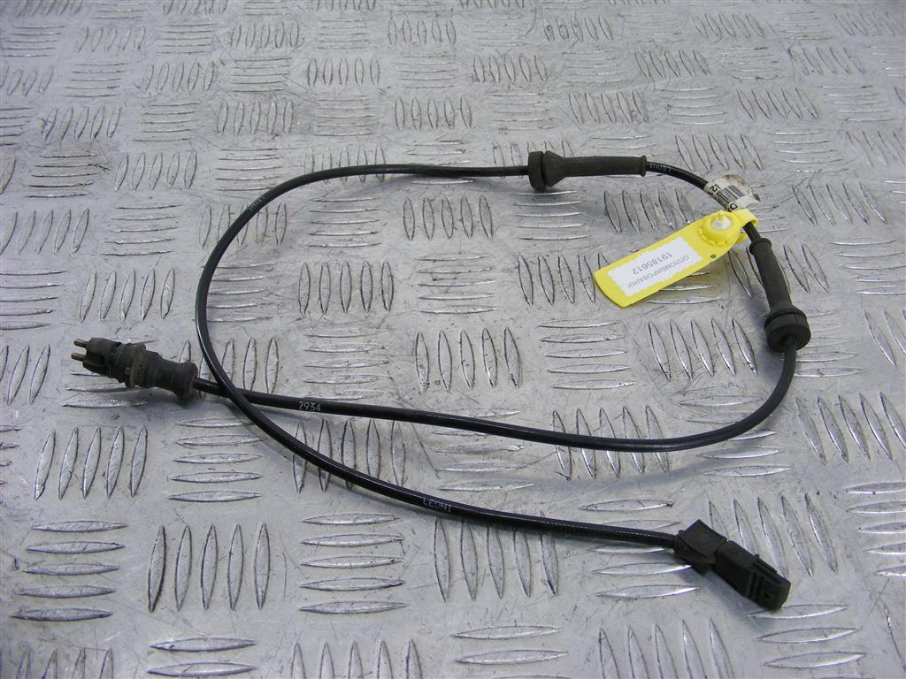 Датчик ABS Renault Megane 2 (2002-2008) 8200296571
