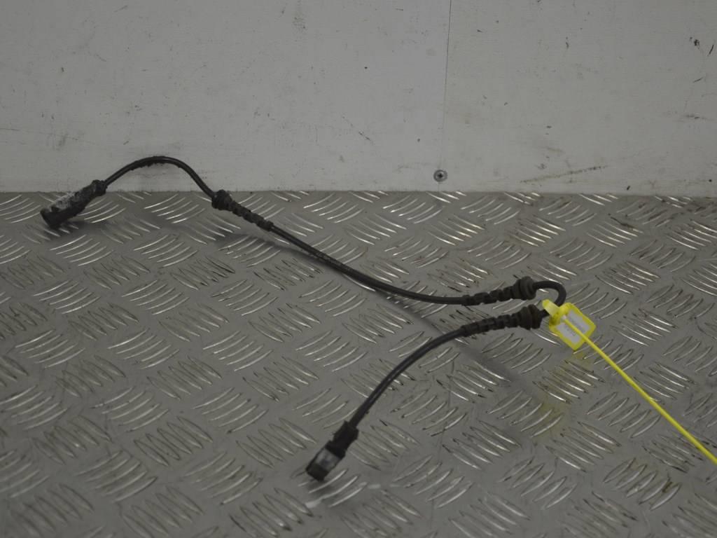 Датчик ABS Renault Sandero 1 (2009-2014) 8200419177