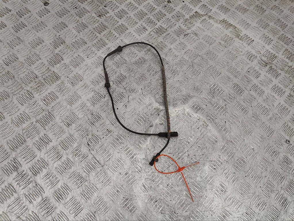 Датчик ABS задний