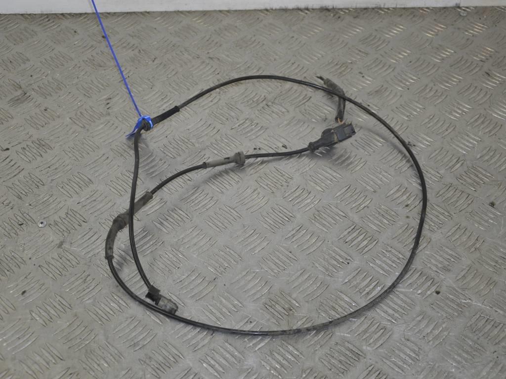 Датчик ABS задний