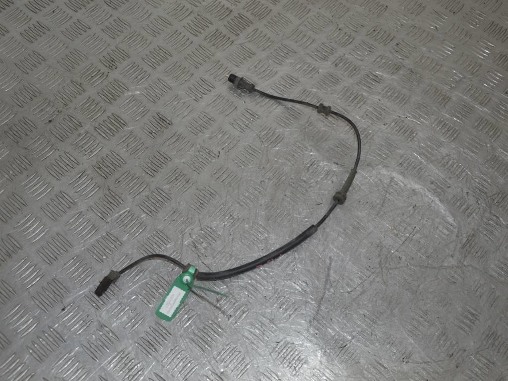 Датчик ABS задний