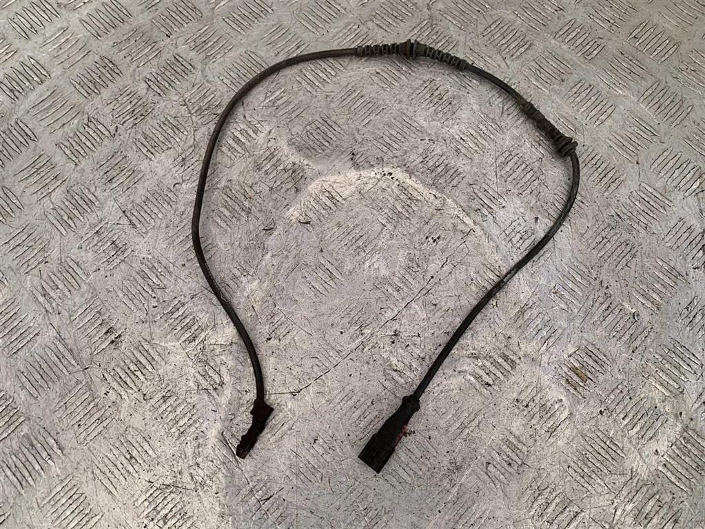 Датчик ABS задний