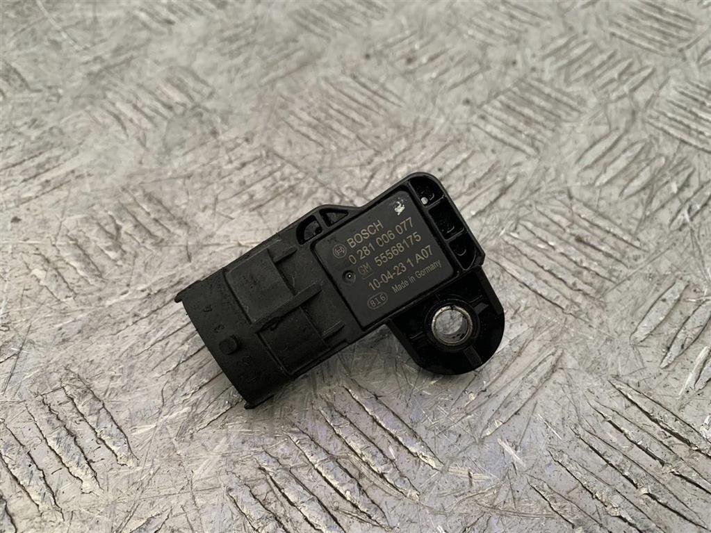 Датчик давления наддува